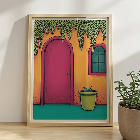 Orangefarbene Hausfassade mit bogenförmiger rosa Tür, hängenden Traubenpflanzen und Fenster – mediterranes Urlaubsarchitektur-Motiv. Rahmen natur 30x40