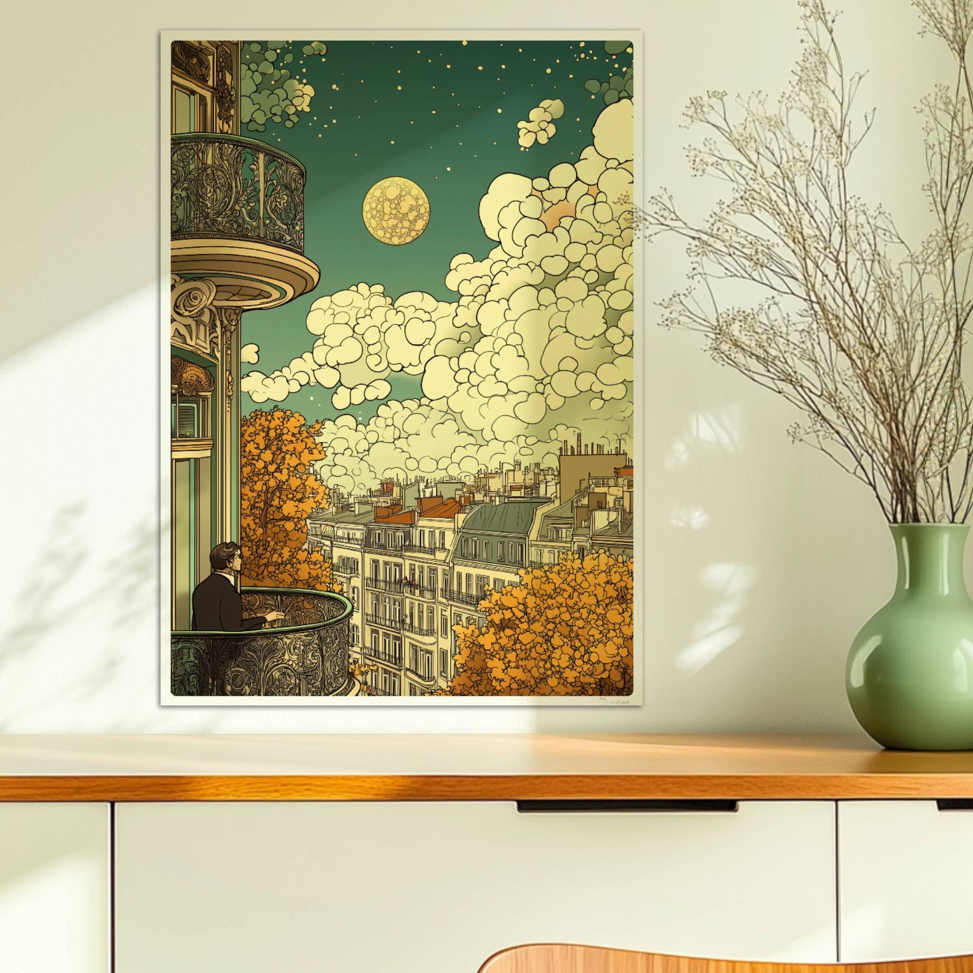 Mann mit Brille steht auf einem kunstvoll verzierten Balkon und blickt über herbstliche Dächer einer europäischen Stadt, große Wolken und ein goldener Mond am Himmel.. Ohne Rahmen 50x70