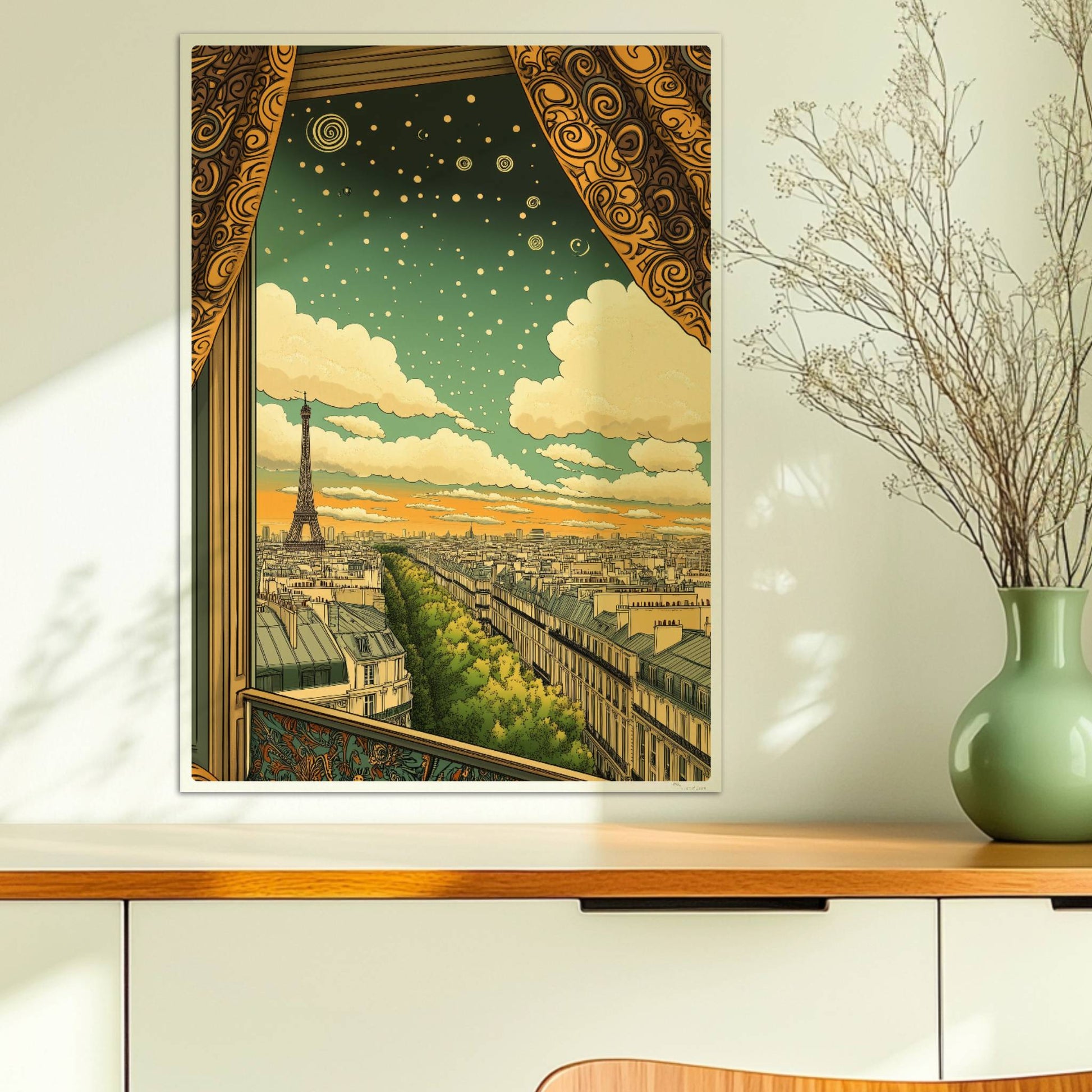 Blick aus einem kunstvoll gerahmten Fenster mit goldenen Vorhängen auf den Eiffelturm, eine Pariser Straße und einen Himmel voller Sterne und Spiralen.. Ohne Rahmen 50x70