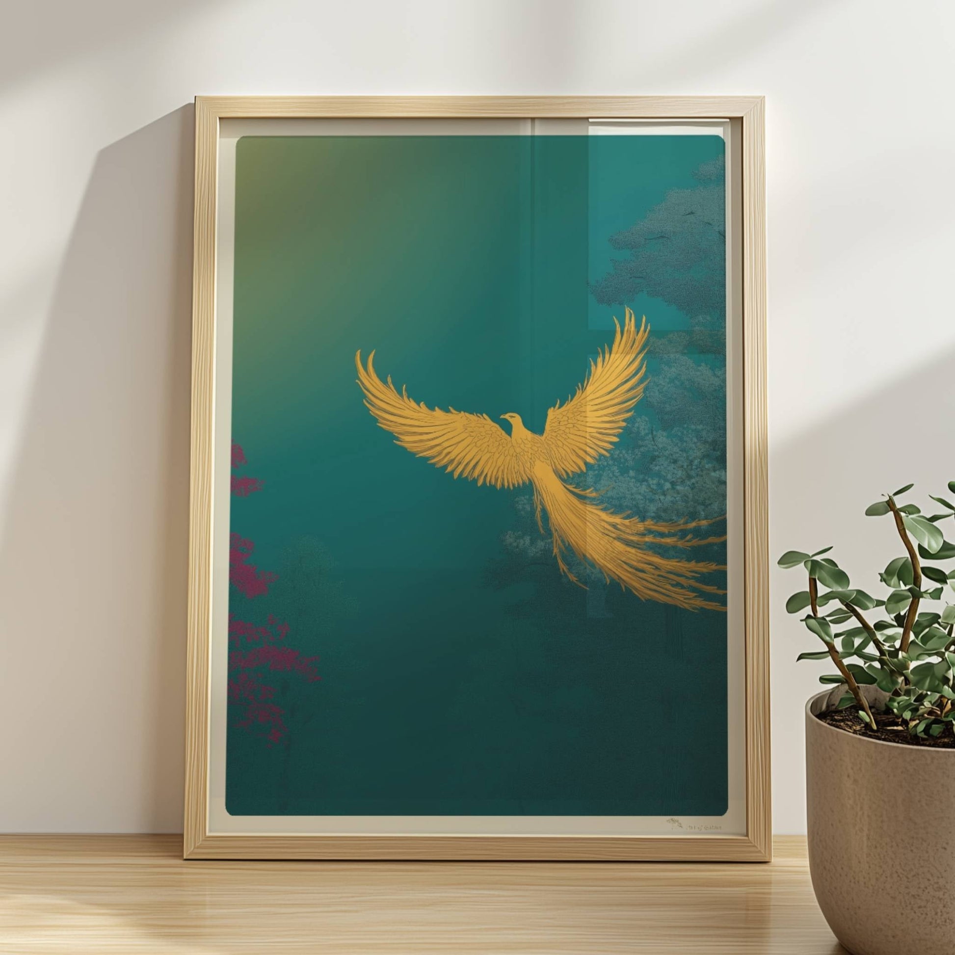 Goldener Phönix mit ausgebreiteten Flügeln, der aus dem Schatten über einen mystischen Wald fliegt, in kräftigen Türkis- und Grüntönen.. Rahmen natur 30x40