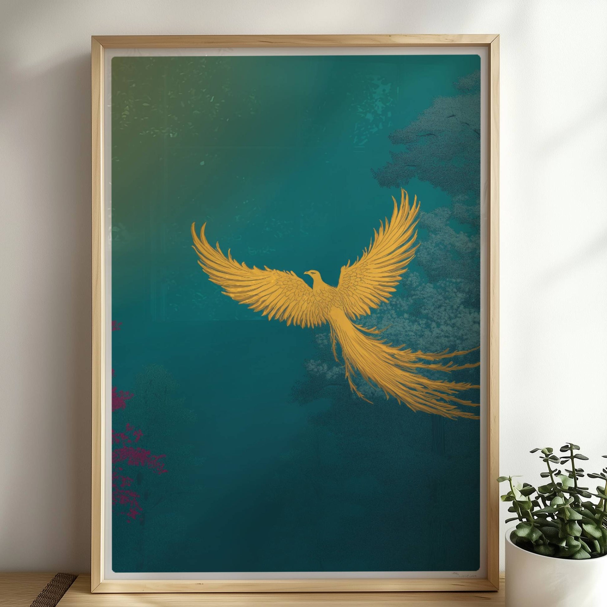 Goldener Phönix mit ausgebreiteten Flügeln, der aus dem Schatten über einen mystischen Wald fliegt, in kräftigen Türkis- und Grüntönen.. Rahmen natur 50x70