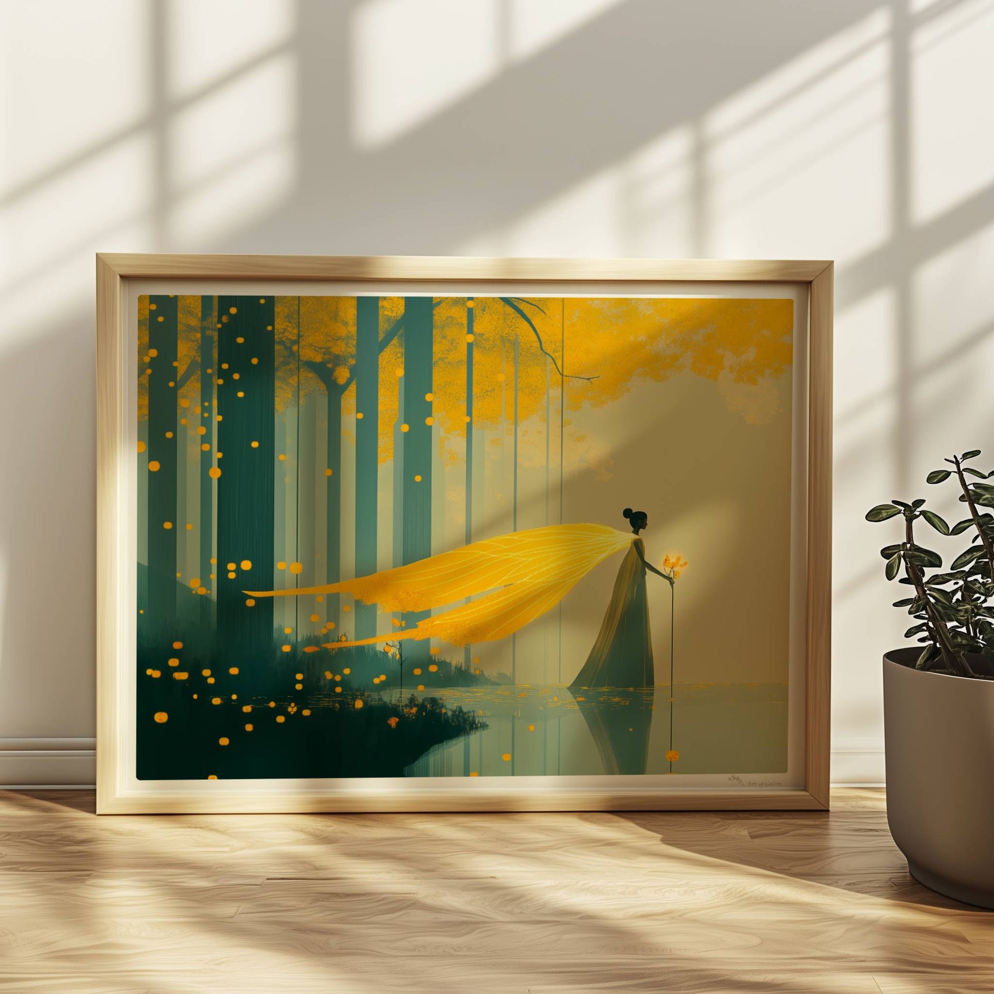 Fantasie-Fee mit leuchtenden Schmetterlingsflügeln steht im märchenhaften, goldgelben Wald am Wasser.. Rahmen natur 40x30