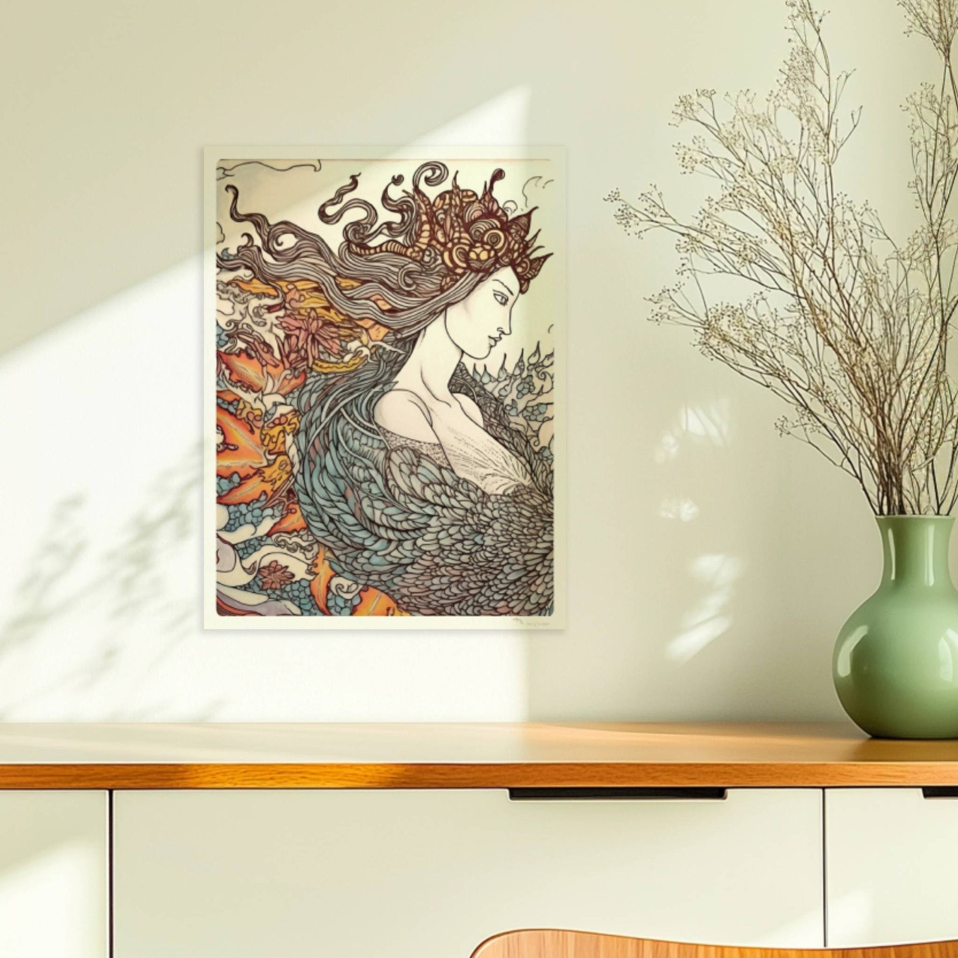 Eine phantasievolle Zeichnung einer Frau mit fließendem Haar, die sich in einen mythischen Phönix verwandelt. Kunstvoll und detailreich.. Ohne Rahmen 30x40