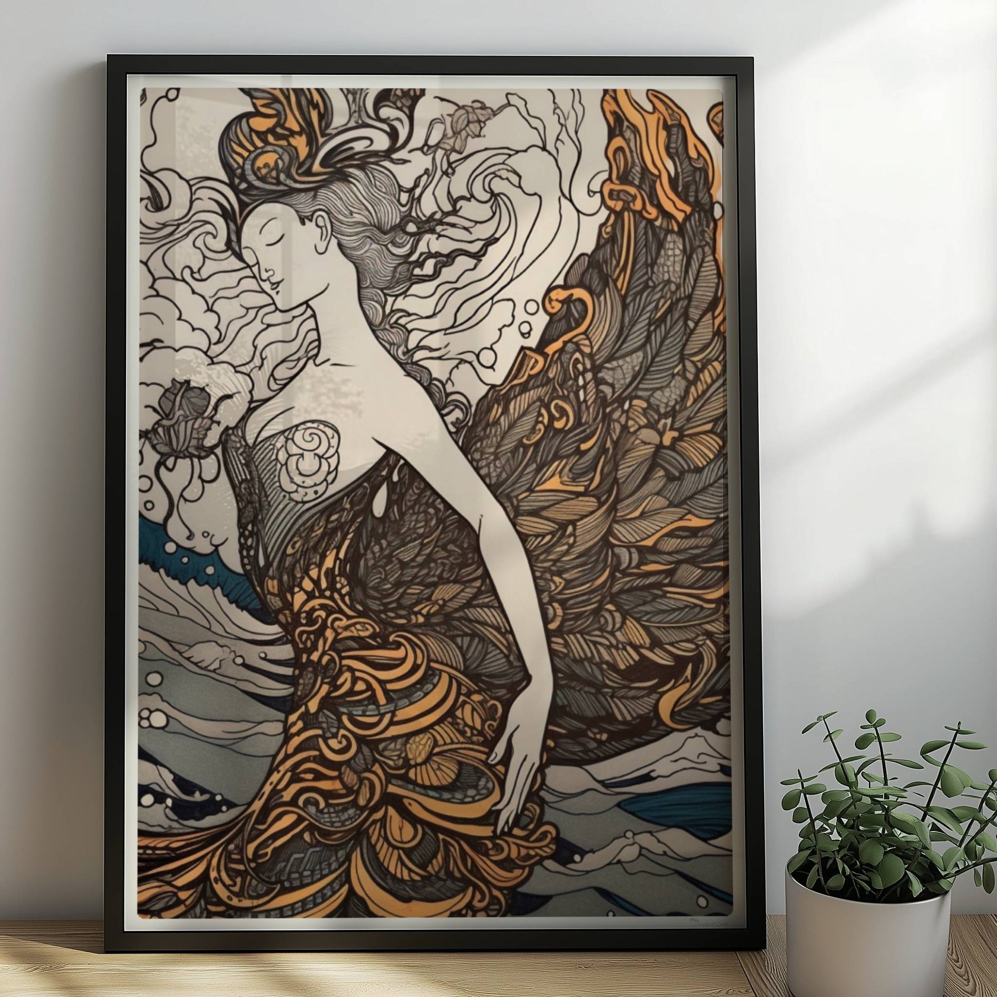 Künstlerische Darstellung einer Frau mit phönixartigen Federn, die sich in den Wellen des Ozeans verwandelt. Jugendstil-Muster und dynamische Linien.. Rahmen schwarz 50x70