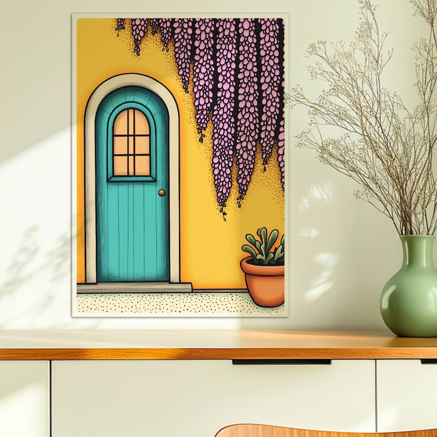 Türkisfarbene Haustür mit Bogen, gelber Wand, lila Wisteria und Topfpflanze – mediterraner Urlaubsflair, klare Linien und satte Farben.. Ohne Rahmen 50x70