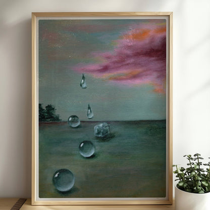 Schwebende Glastropfen vor dramatischer Wolke in Landschaft.. Rahmen natur 50x70