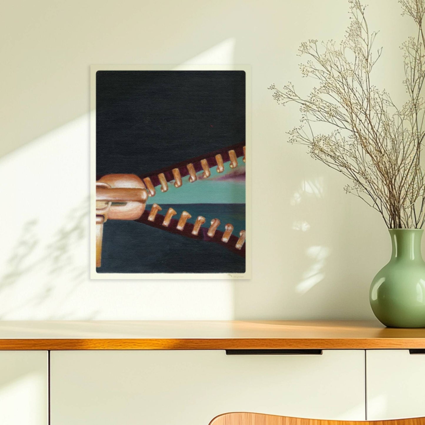 Goldener Reißverschluss öffnet surrealen Horizont mit Himmel.. Ohne Rahmen 30x40