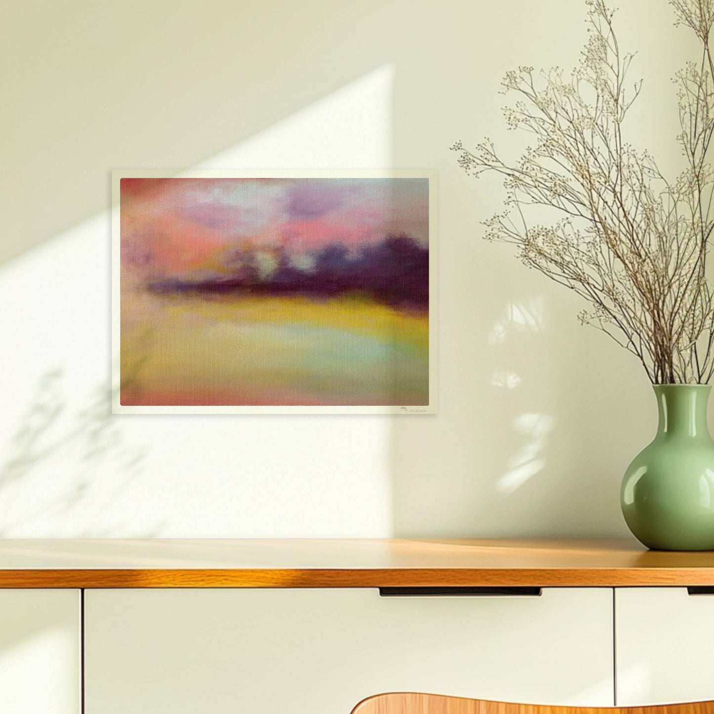 Abstrakte Wolkenformationen mit weichen Farbverläufen in Violett, Rosa und Gelb.. Ohne Rahmen 40x30