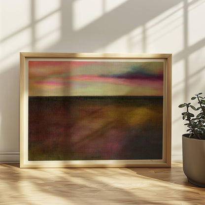 Einzelner goldener Tropfen vor farbigem Wolkenhimmel, surreal.. Rahmen natur 40x30