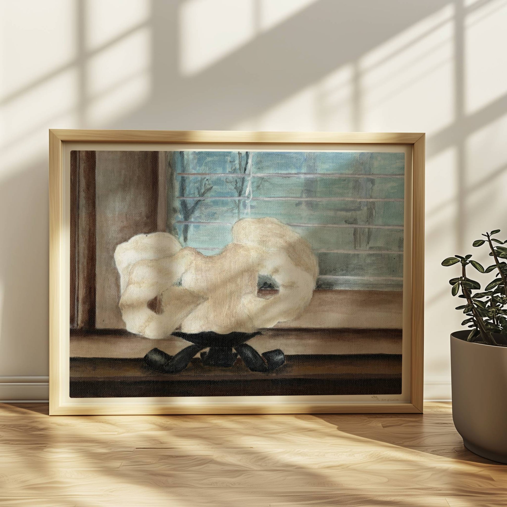 Große geschmolzene Kerze auf Fensterbank – stimmungsvolle Innenkunst.. Rahmen natur 40x30