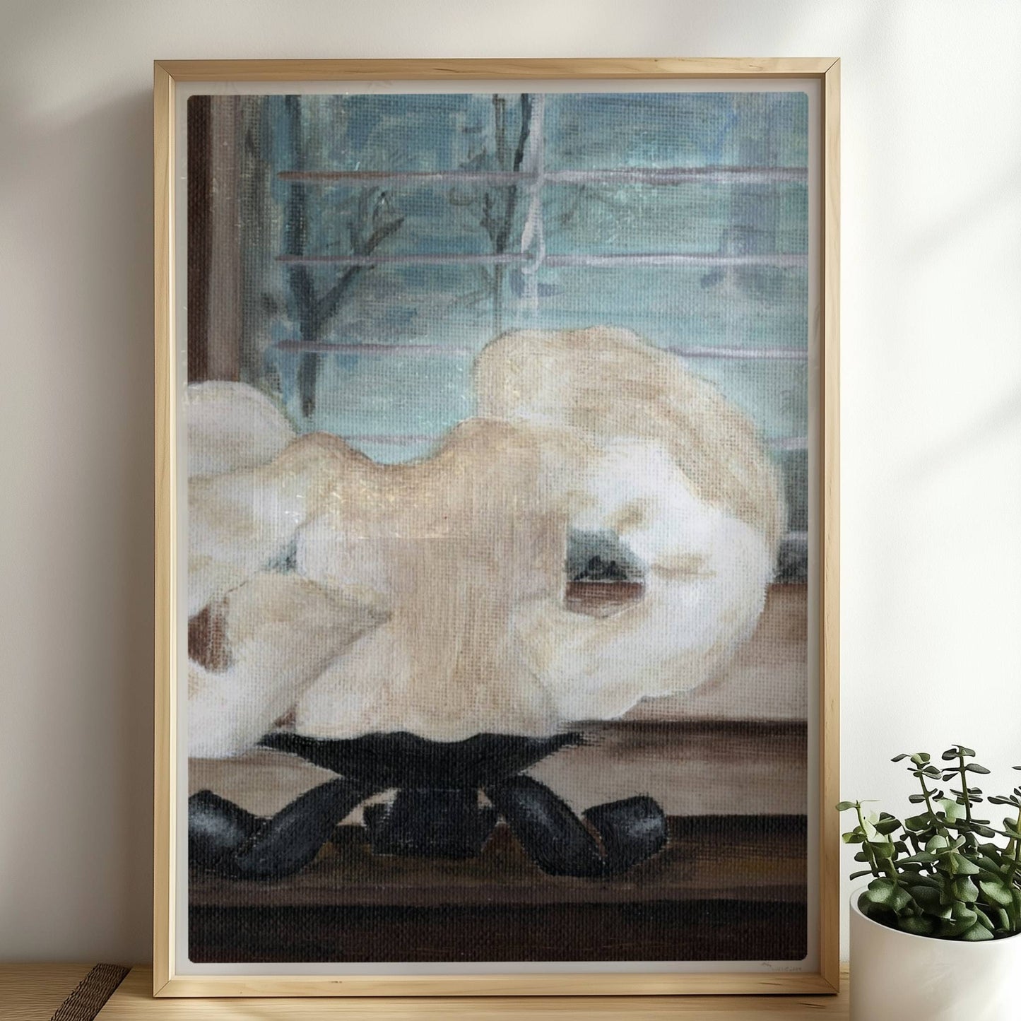 Große geschmolzene Kerze auf Fensterbank – stimmungsvolle Innenkunst.. Rahmen natur 50x70