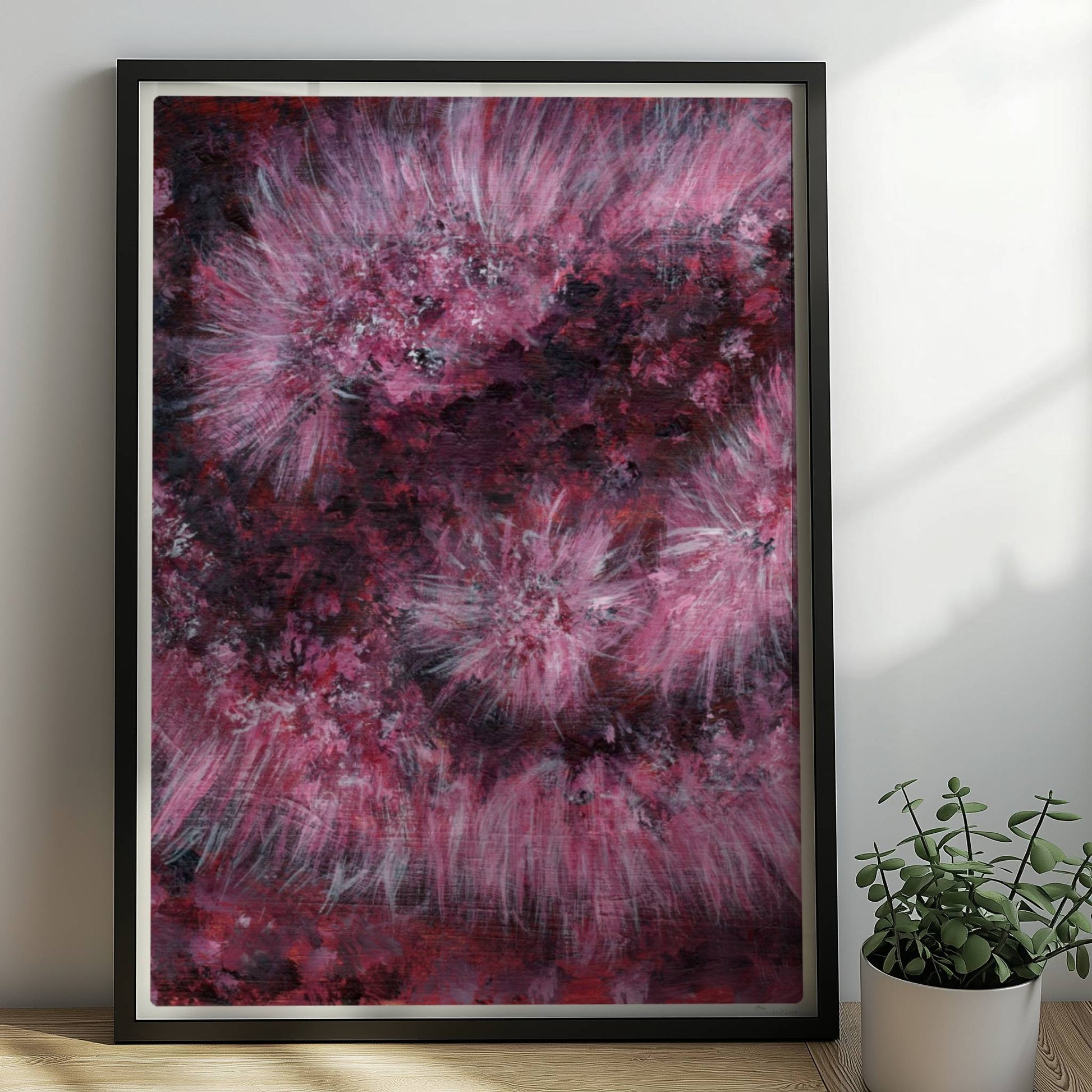 Drappierter pinker Kunstpelz mit goldenem Reißverschluss – abstrakte Struktur und Bewegung.. Rahmen schwarz 50x70