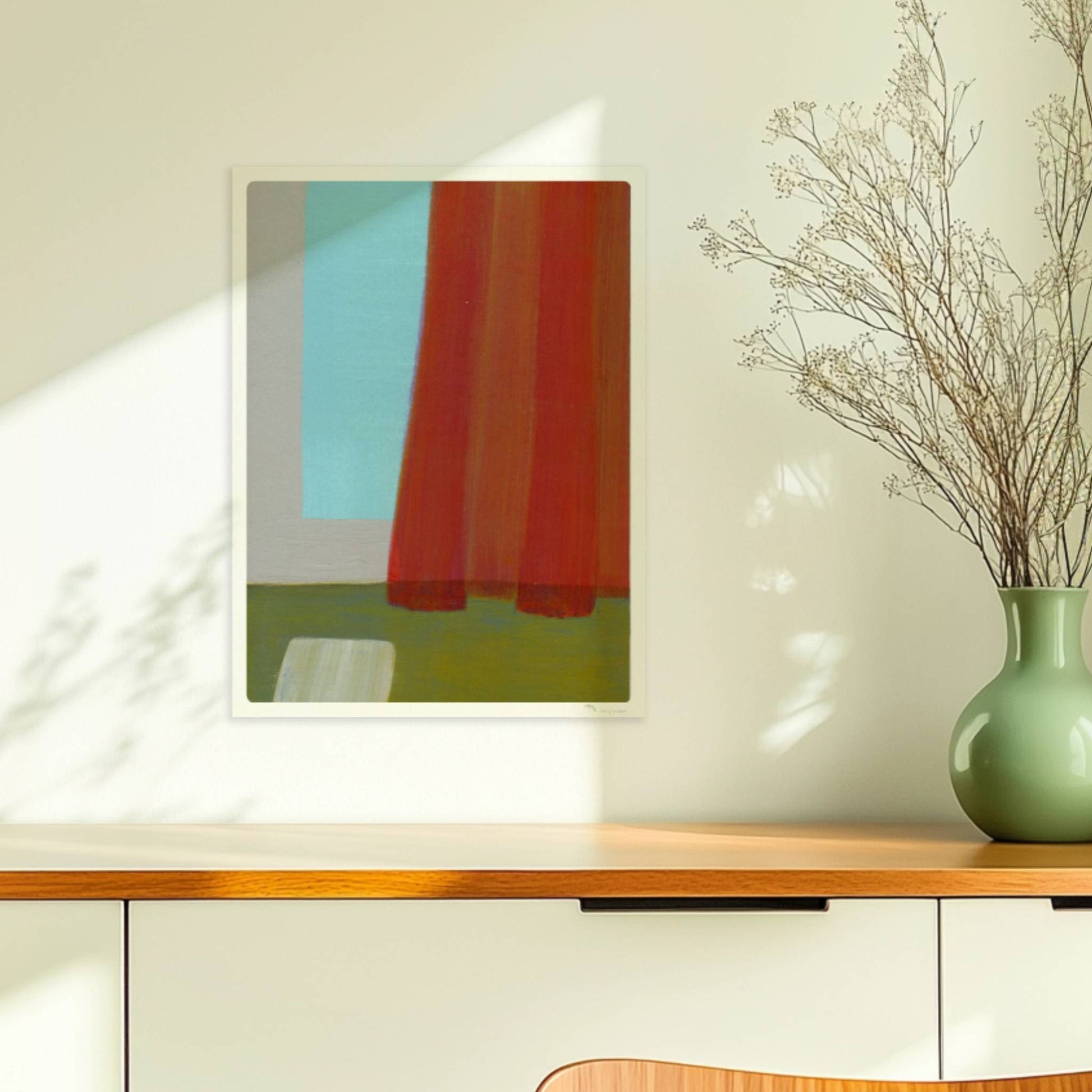 Abstrakte Komposition mit rotem Vorhang, türkisfarbener Wand und grünem Boden – minimalistische Raumdarstellung.. Ohne Rahmen 30x40