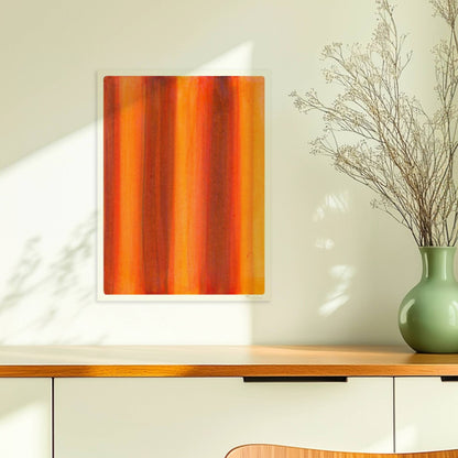 Vertikale Streifen in leuchtendem Orange, Rot und Gelb erzeugen eine abstrakte Wandwirkung mit Wärme und Energie.. Ohne Rahmen 30x40