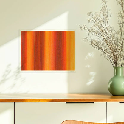 Vertikale Streifen in leuchtendem Orange, Rot und Gelb erzeugen eine abstrakte Wandwirkung mit Wärme und Energie.. Ohne Rahmen 40x30