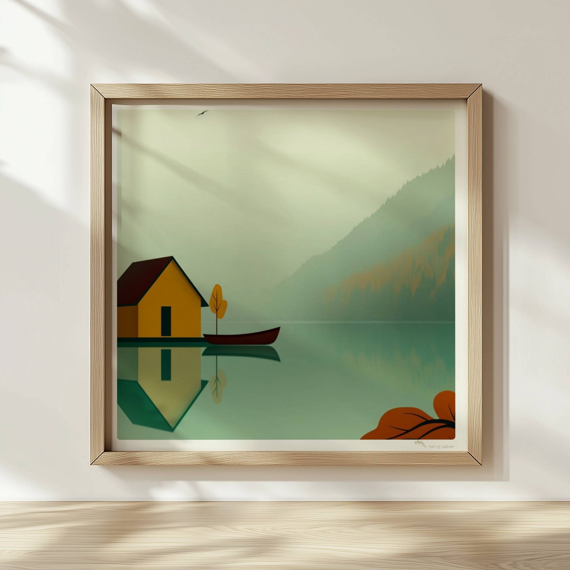 Gelbes Bootshaus mit Ruderboot auf ruhigem See im Nebel, Herbstfarben und reflektierende Wasseroberfläche.. Rahmen natur 30x30