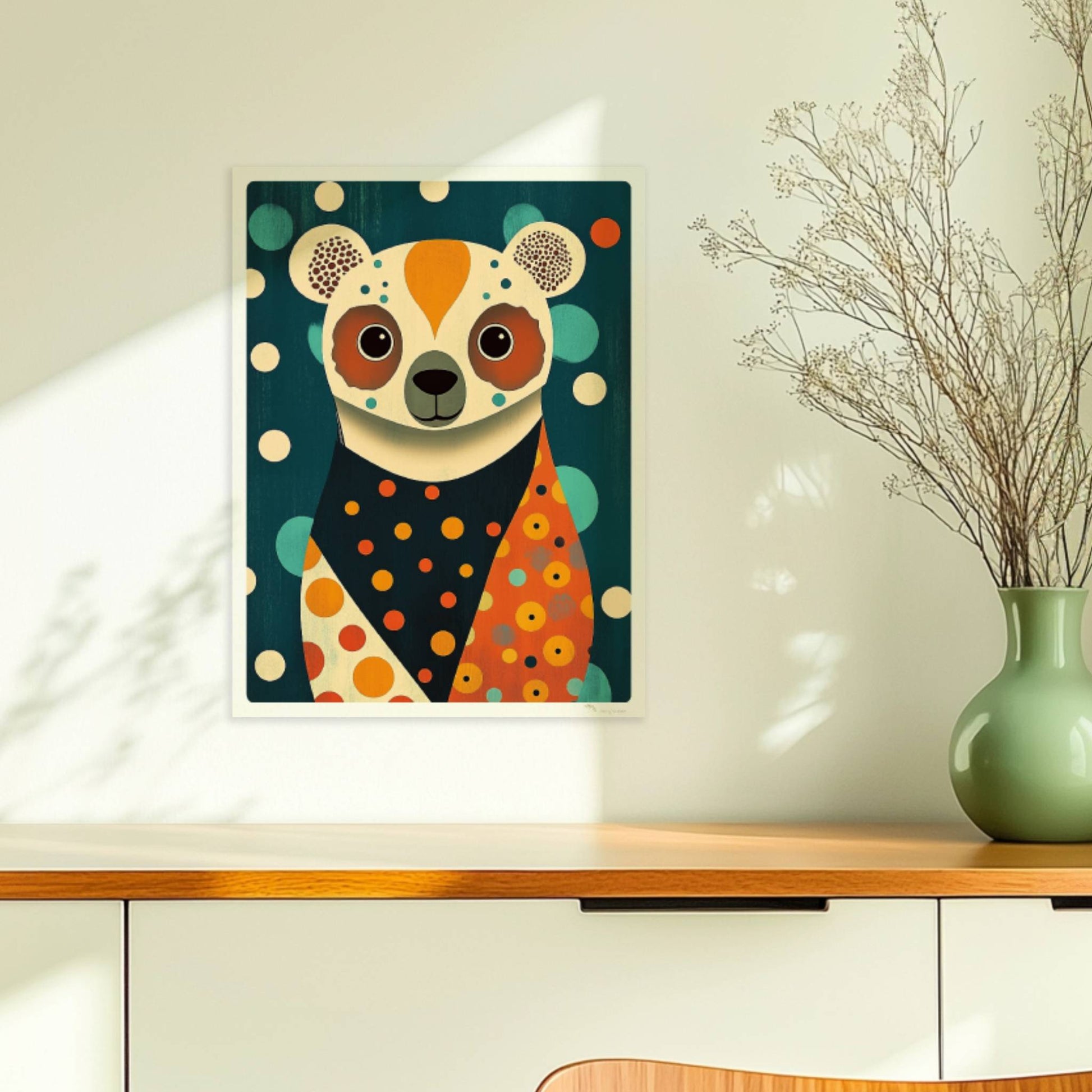 Verspielter Bär mit bunten Punkten, stilisiertes Tierportrait im modernen Retro-Look.. Ohne Rahmen 30x40