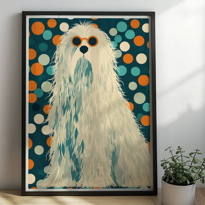 Langhaariger weißer Hund mit Sonnenbrille und buntem Punktmuster im Hintergrund, witziges Hundeillustration Poster.. Rahmen schwarz 50x70