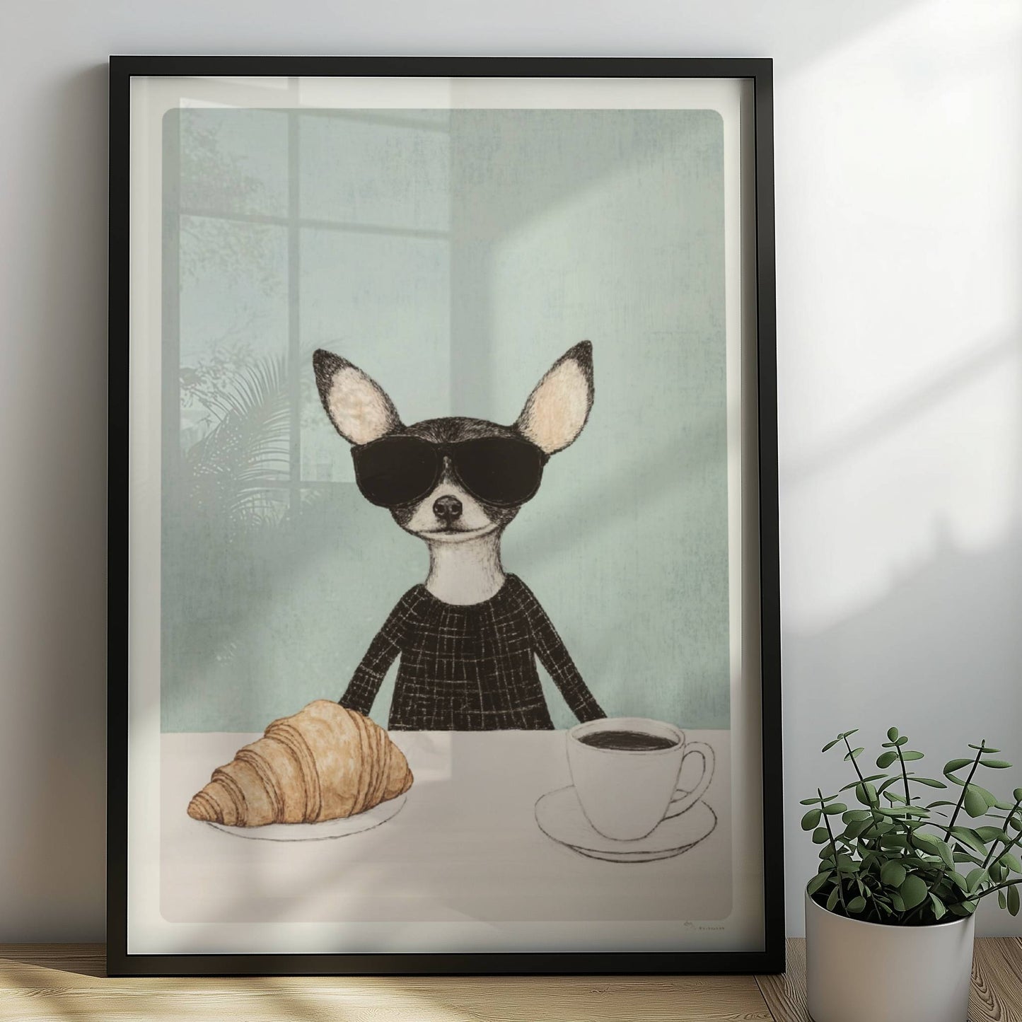 Chihuahua mit Sonnenbrille, Kaffee und Croissant. Rahmen schwarz 50x70