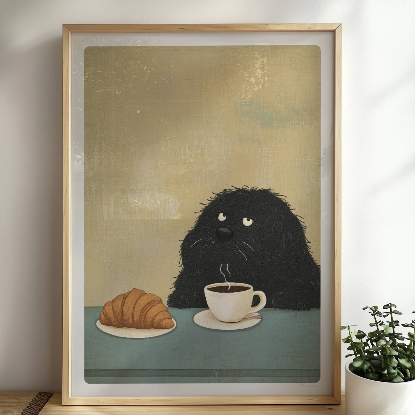Schwarzer flauschiger Hund mit Kaffee und Croissant. Rahmen natur 50x70