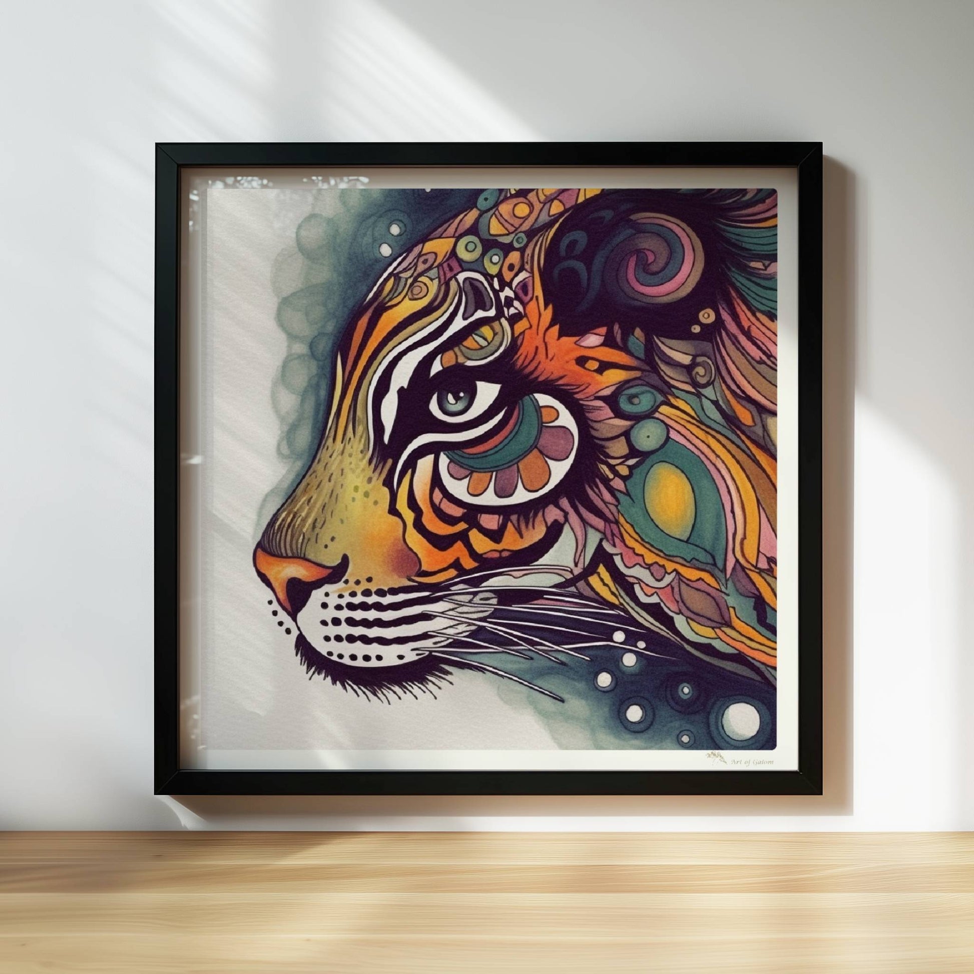 Stilisierter Tigerkopf mit verschnörkelten Mustern.. Rahmen schwarz 30x30
