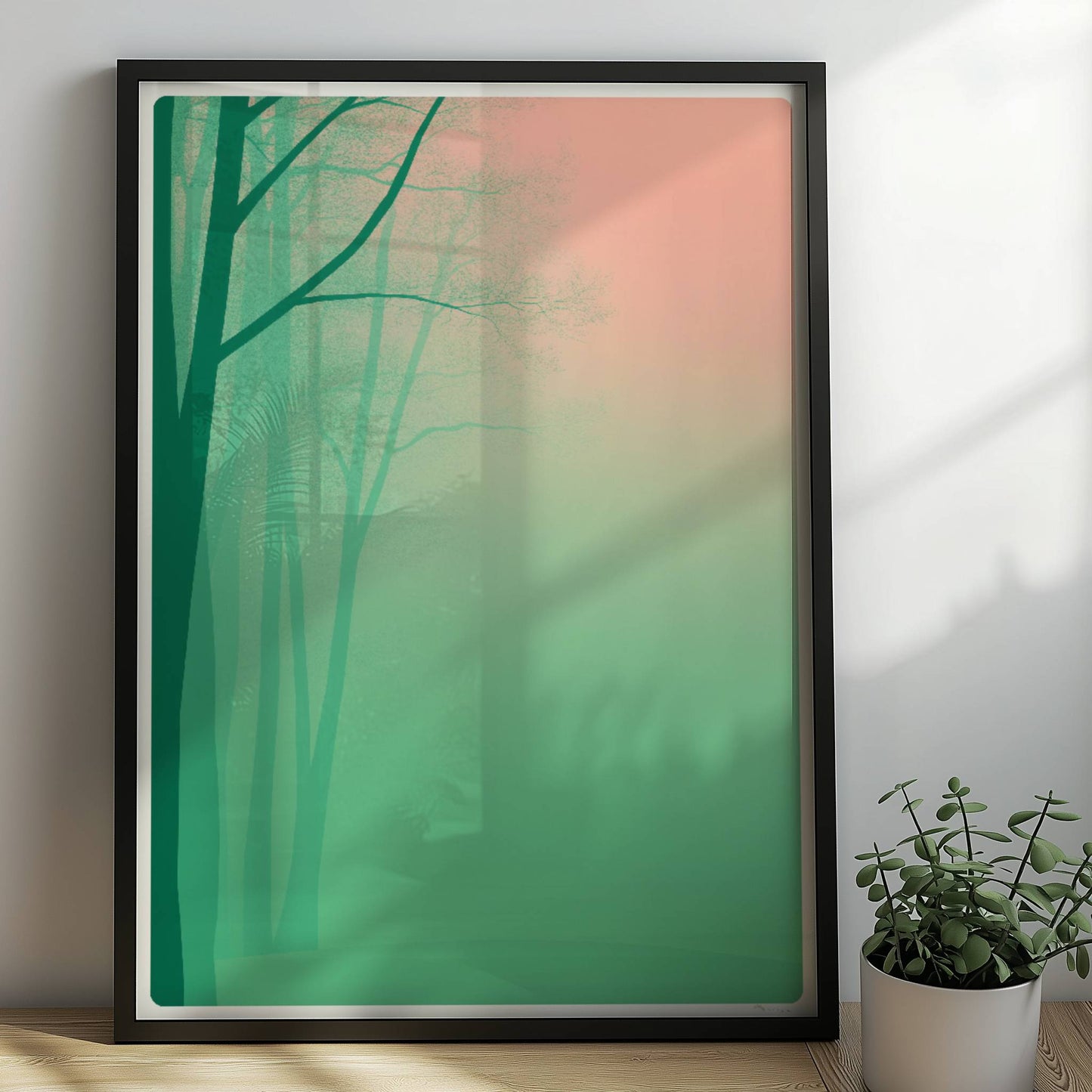 Morgennebel im Wald mit zartem Lichtspiel.. Rahmen schwarz 50x70