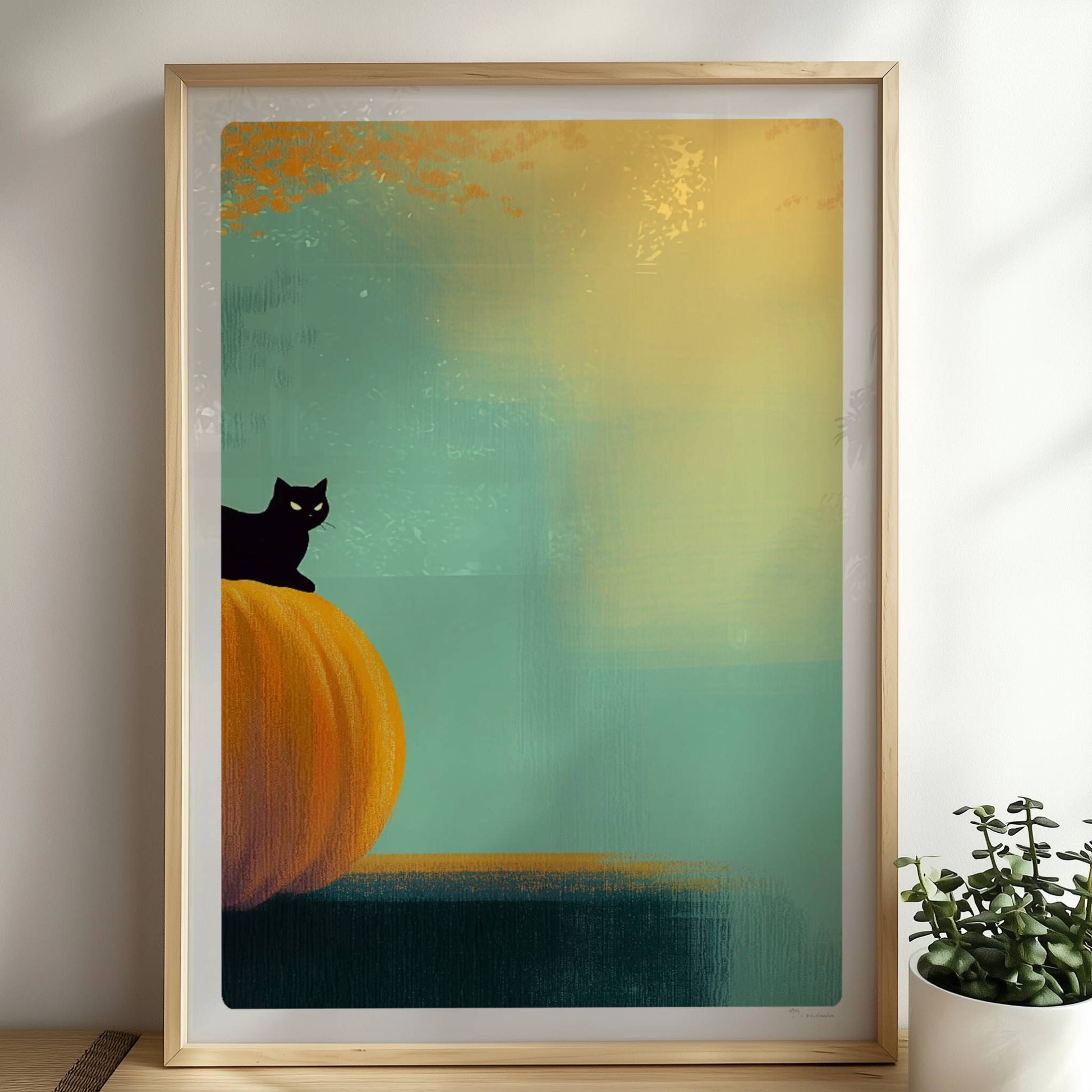 Schwarze Katze sitzt auf Kürbis im goldenen Licht, herbstliche Stimmung mit Wald im Hintergrund.. Rahmen natur 50x70