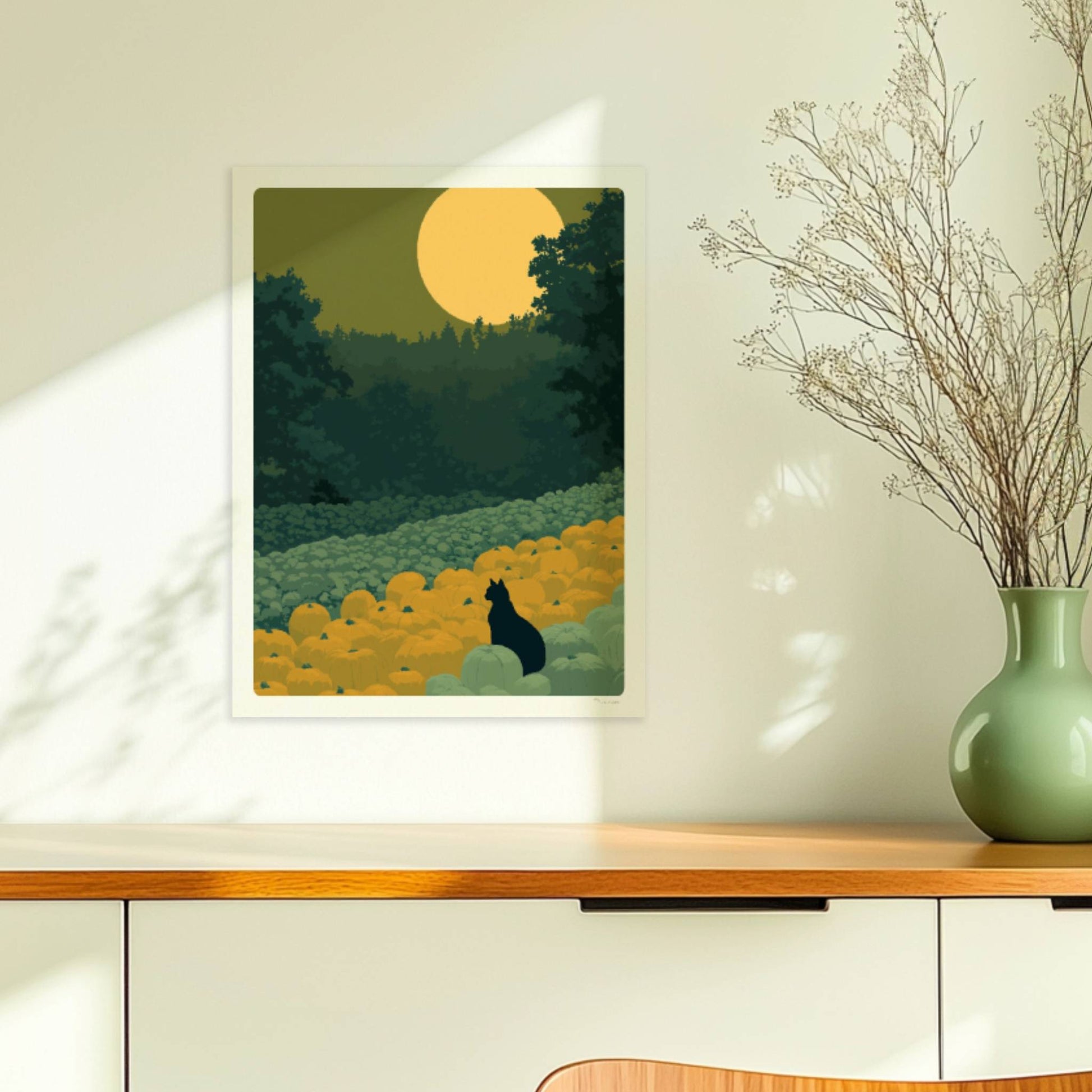 Schwarze Katze wandert durch einen Weg aus Kürbissen bei aufgehendem Mond – mystische Waldszene.. Ohne Rahmen 30x40