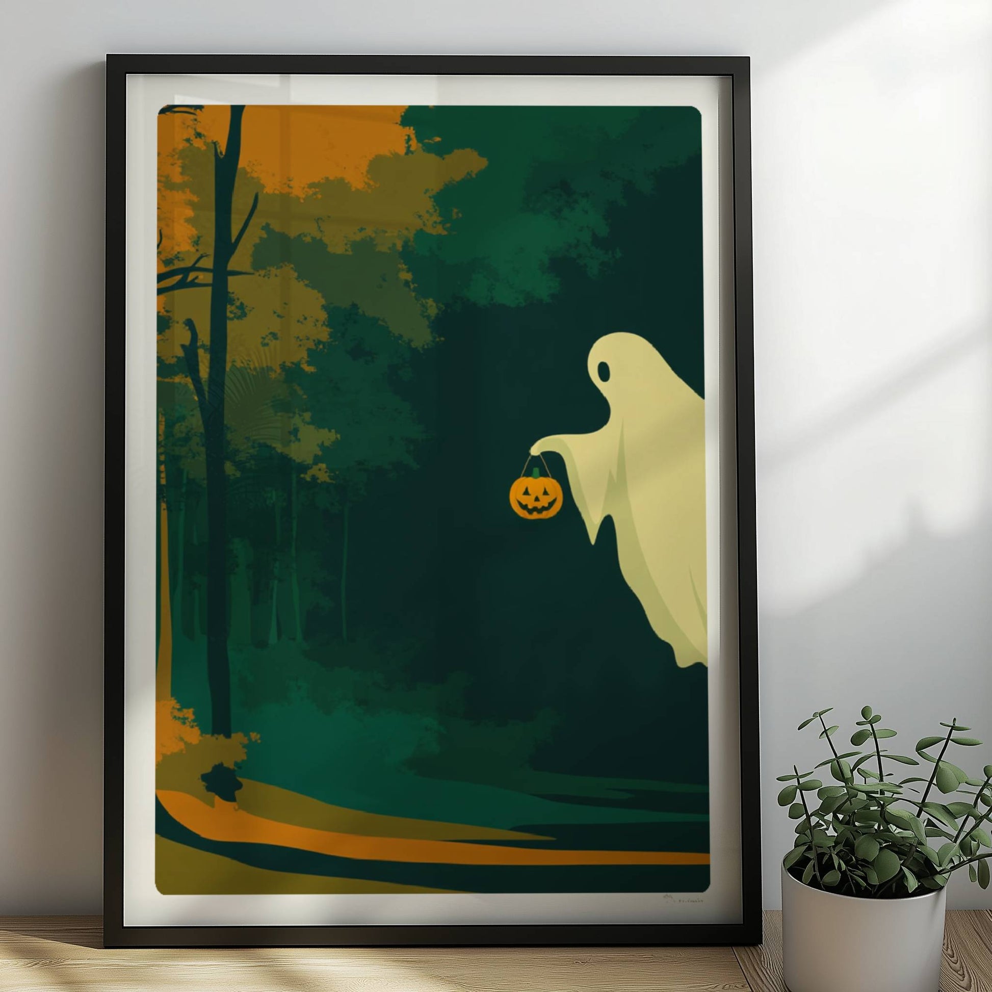 Ein süßes Geistwesen fliegt durch einen herbstlich beleuchteten Wald mit orangefarbenem Licht.. Rahmen schwarz 50x70