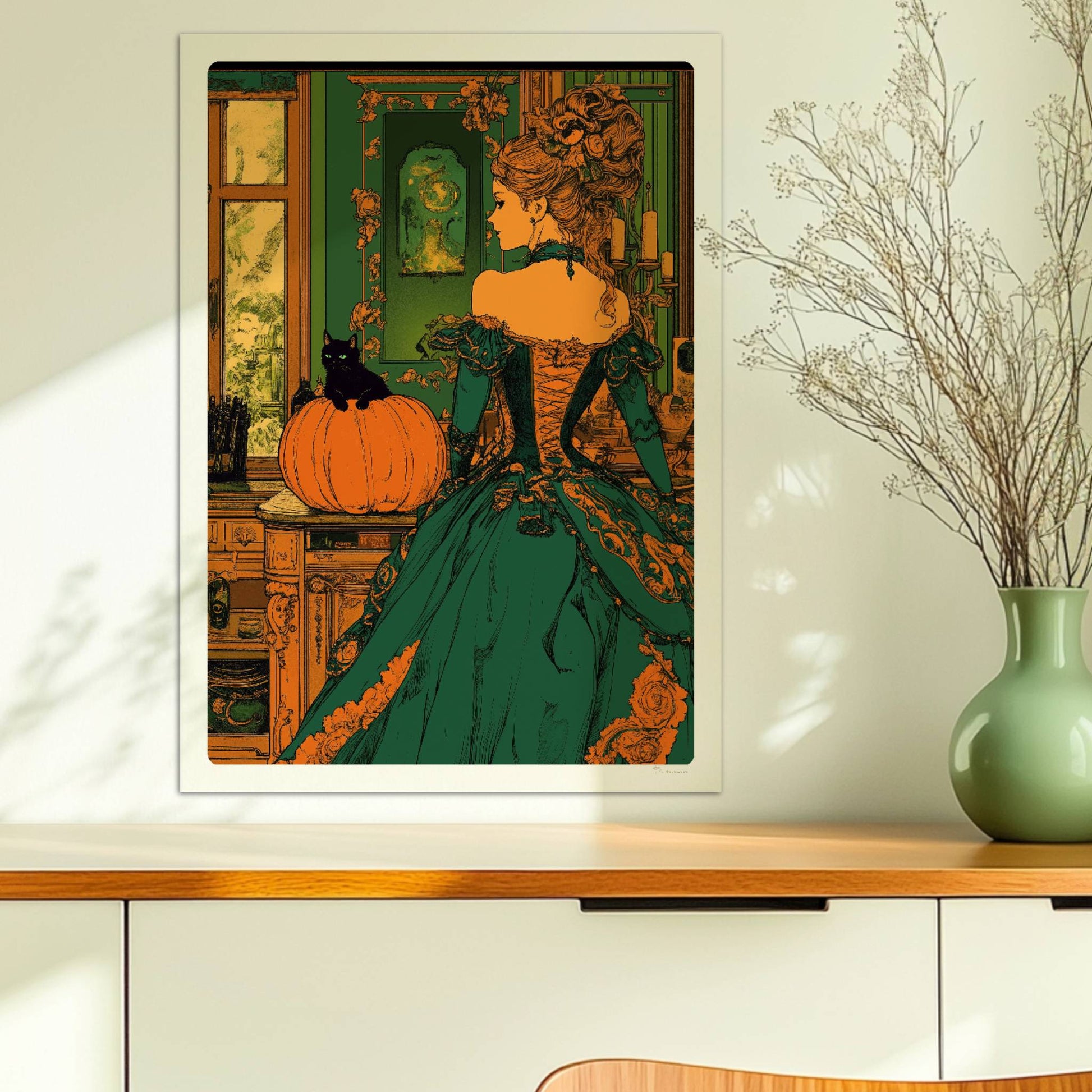 Elegante Hexe in viktorianischem Kleid mit Kürbisdeko in grün-goldener Halloween-Kulisse.. Ohne Rahmen 50x70